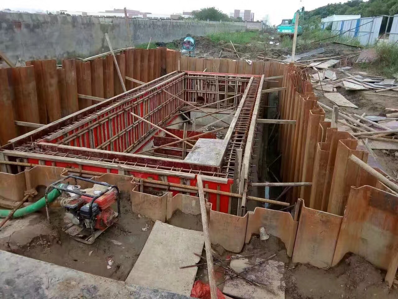 仙桃鋼板樁與拉森鋼板樁施工 安億通市政工程的專業(yè)實(shí)踐